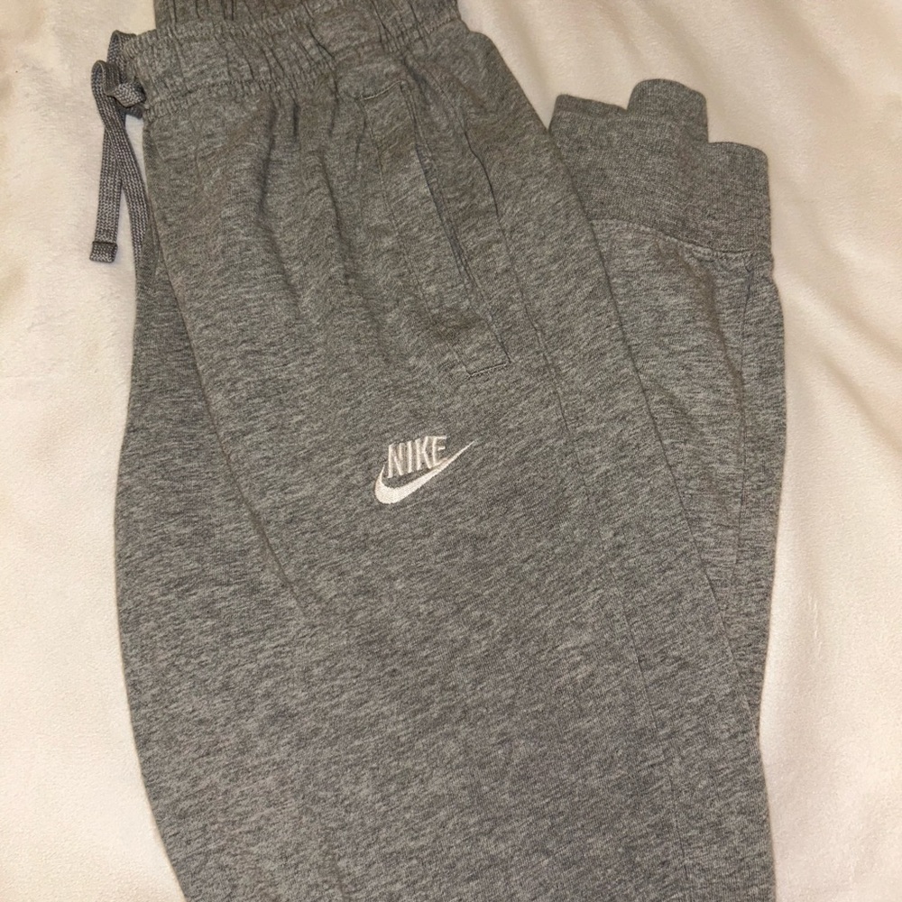 Nike grey Sweatpants